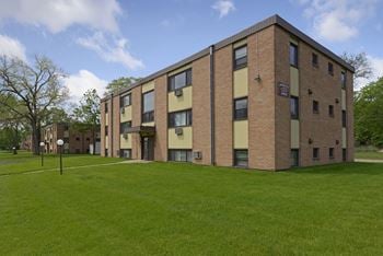 Northeast villas building exterior